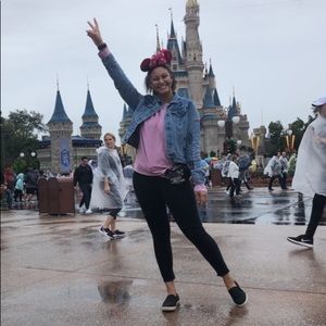 Meet your Posher, Celenia